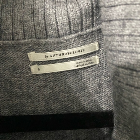 Anthropologie sweater size s - Picture 2 of 2